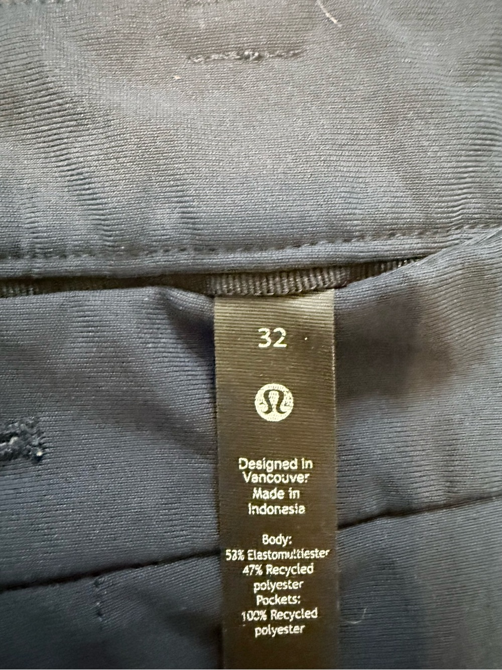 lululemon athletica ABC Men's Navy Blue Chinos - Picture 4 of 4